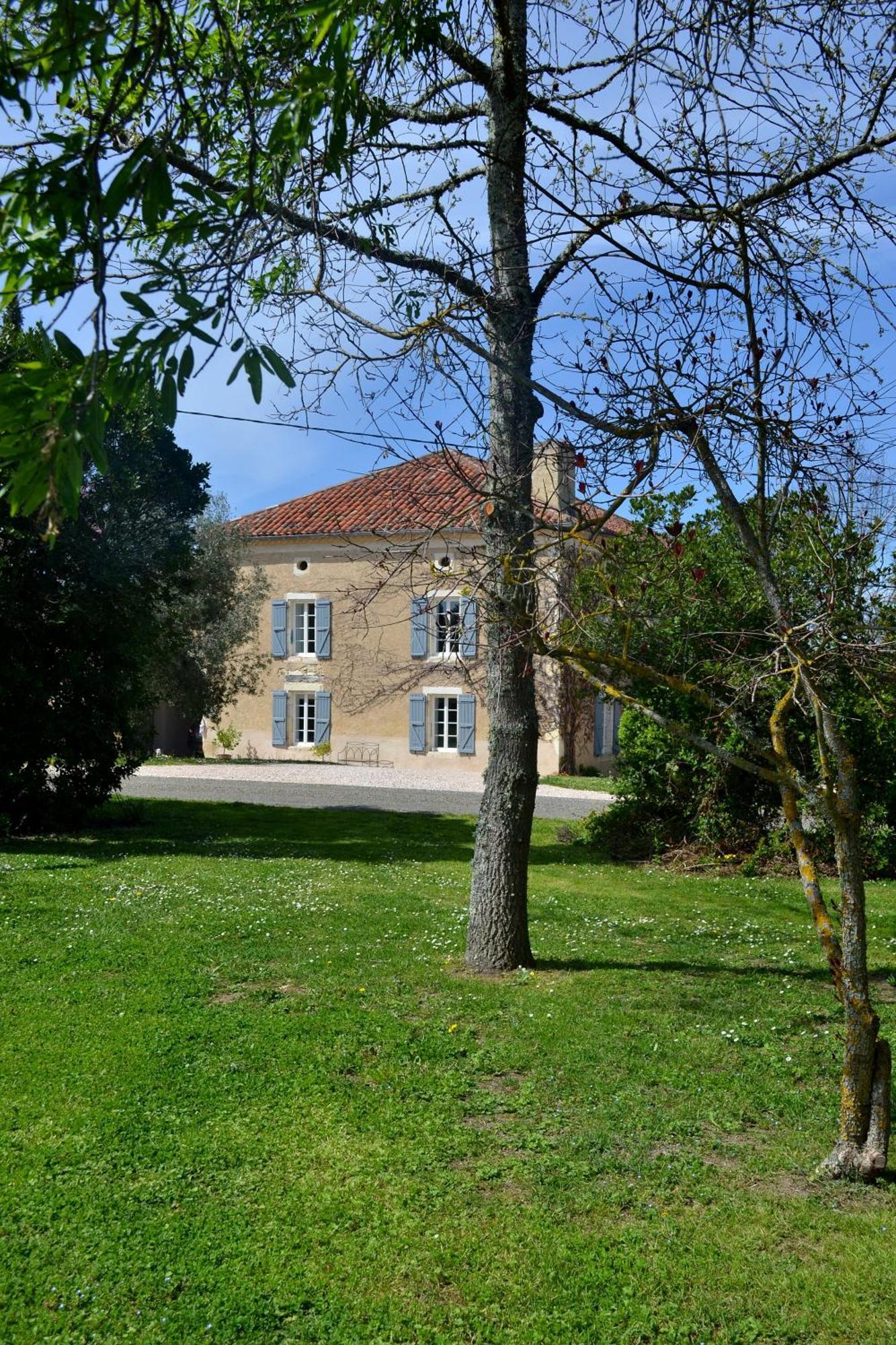 Chambre D'Hote Au Domaine Terre De Chenes Saint-Paul-de-Baise Exterior photo